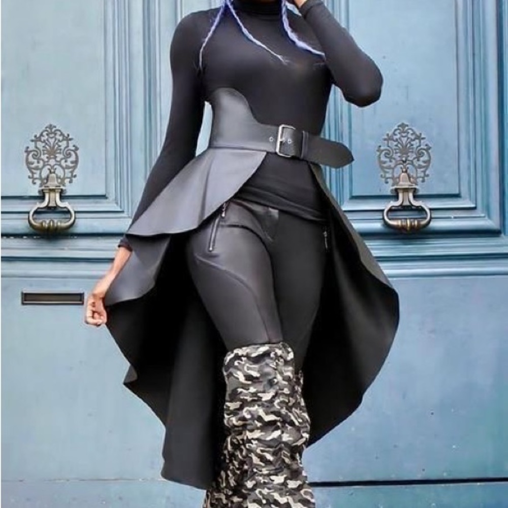 Black faux leather high low skirt belt.